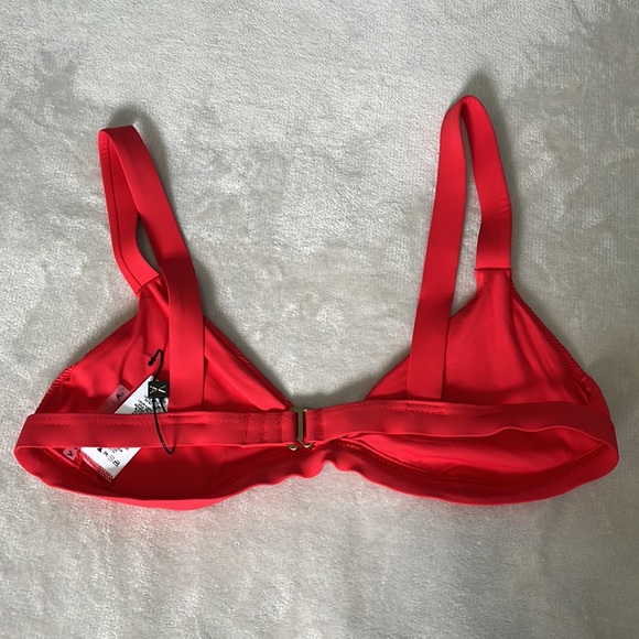 NWOT👙VITAMIN A Swim Cheryl EcoTex Bikini Top in Cherry Red, Size Large (10) - Picture 9 of 14